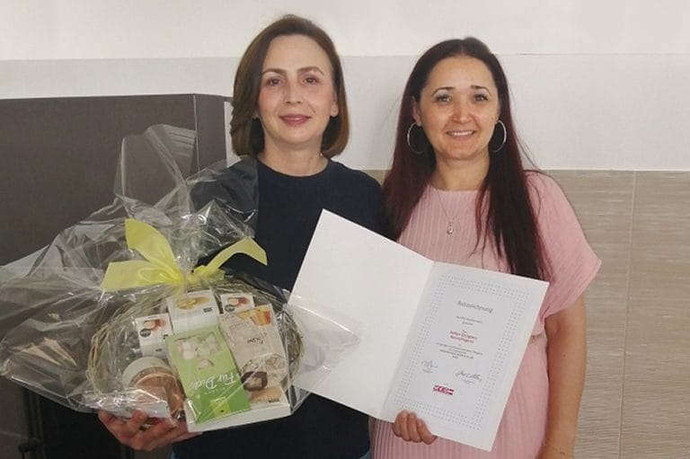 15 Jahre Nefiye Özcigdem bei elefantenstark